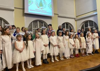 Magiczne chwile podczas świątecznego spotkania Miejskich Świetlic Socjoterapeutycznych