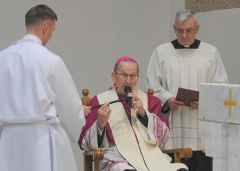 Abp Henryk Muszyński obchodzi 40-lecie sakry biskupiej. Uroczysta Msza w Gnieźnie