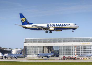 Ryanair ogłosił rozkład lotów na lato 2025 dla poznańskiego lotniska
