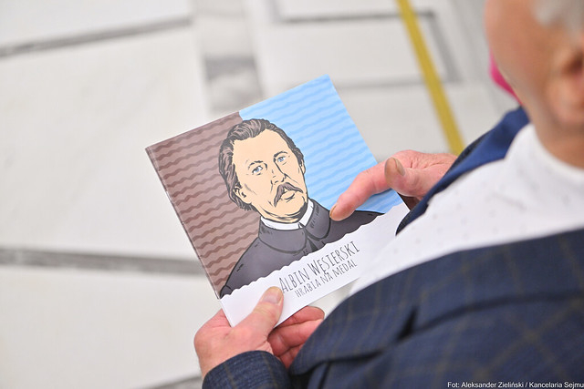 54810094487_4d1f56394a_z