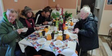 Wigilia dla potrzebujących w Gnieźnie: „Gdy Bóg się rodzi, nikt nie powinien być sam”