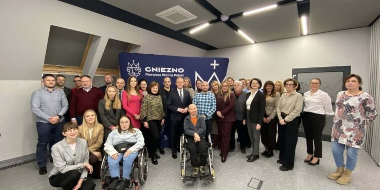 Powołano społeczny komitet ds. klimatu. Przez trzy lata będą wspólnie planować przyszłość Gniezna