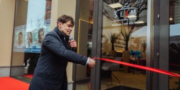 Michał Kołodziejczak otworzył kancelarię w Gnieźnie. „Siądźmy i rozwiązujmy problemy”