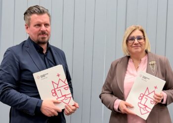 „Szpilkostrada” w Gnieźnie. Historyczny trakt zyska gładką nawierzchnię przyjazną obcasom i wózkom