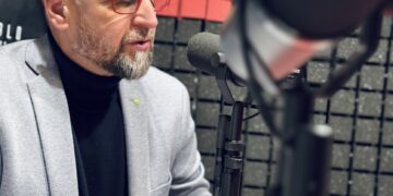 Tomasz Budasz ponownie szefem powiatowych struktur KO. „Chcemy skończyć ze spadochroniarzami”