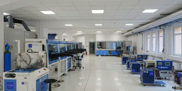 Przełom w Poznaniu. Nowa linia do prototypowania ogniw bateryjnych ma znaczenie dla całej Polski, także dla Wielkopolski