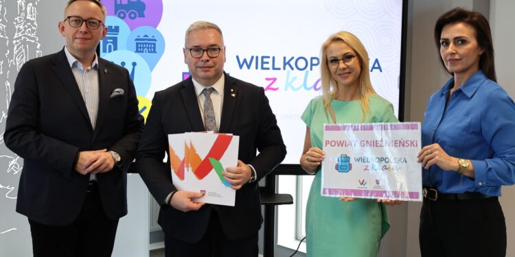 15 tysięcy na lekcje poza klasą. Uczniowie z Kłecka pojadą szlakiem wielkopolskich pałaców