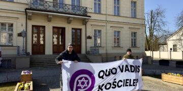 40 lat po wizycie Jana Pawła II w synagodze. List biskupów dzieli Polaków