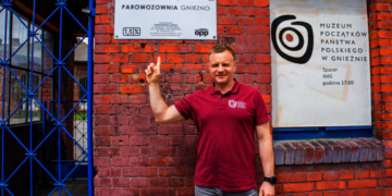 Spacer po największej parowozowni w Europie. Gniezno odkryje kolejową historię