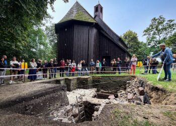 Sensacyjne odkrycia w Gieczu. Archeolodzy każą na nowo spojrzeć na rolę grodu pierwszych Piastów