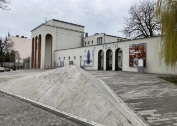 Co stanie się z placem przed Teatrem Fredry? W środę prezentacja koncepcji